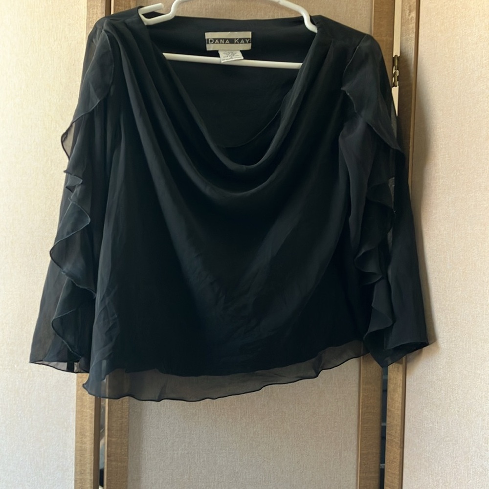 FINAL MARKDOWN Dana Kay Classy  Black top 8